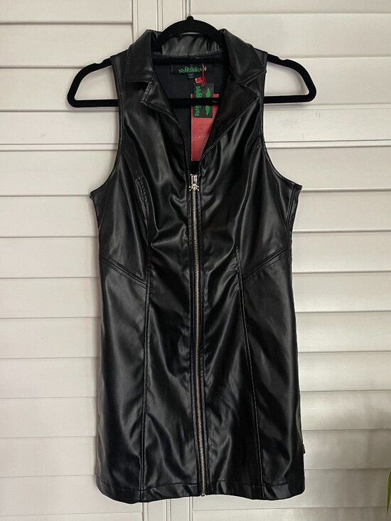 Tripp nyc Dresses & Skirts - *NWT VTG* Tripp NYC Faux Leather Zip Front Mini Dress Size Medium